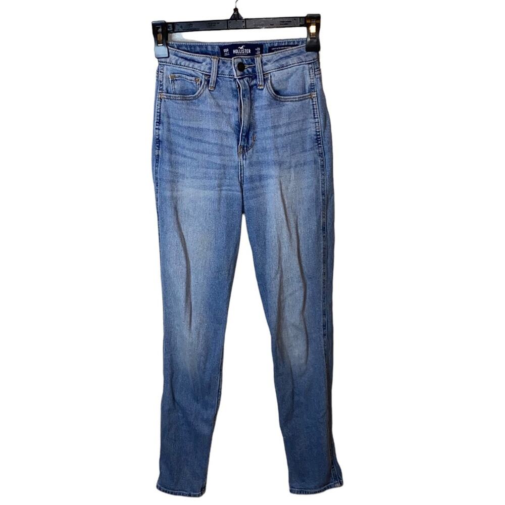 Hollister Curvy Ultra High Rise Mom Jean 00R